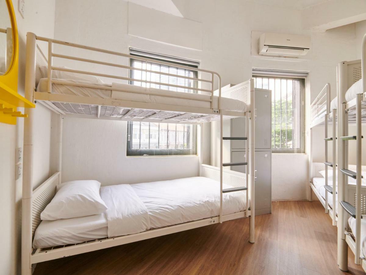 Bed 6-Bed Female Dormitory Room